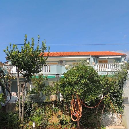 Apartments Zlatko Krk Town Buitenkant foto